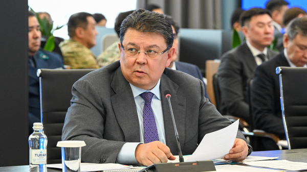 Паводки в Казахстане: Правительство усиливает подготовку Паводки в Казахстане: Правительство усиливает подготовку