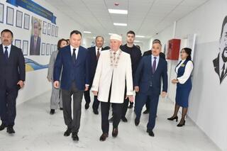 В Уиле открыли современный школьно-дошкольный комплекс