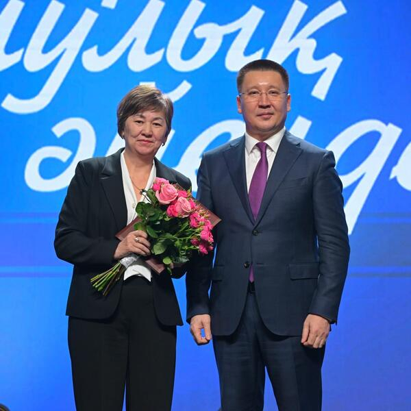 Женщин Павлодарской области наградили в канун 8 Марта