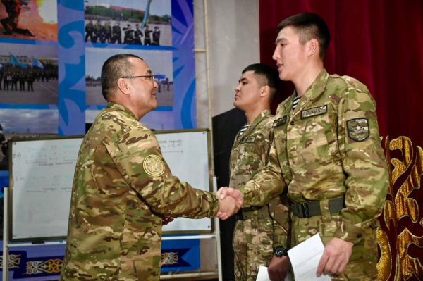 Начальник Генштаба проверил боеготовность кораблей Военно-морских сил Начальник Генштаба проверил боеготовность кораблей Военно-морских сил