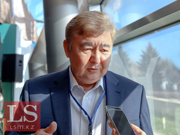 Некоторые меры Нацбанка Алмас Чукин назвал своеобразными Некоторые меры Нацбанка Алмас Чукин назвал своеобразными