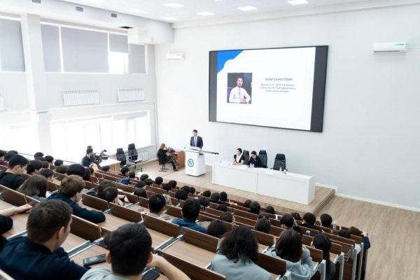 Цифровые права в Конституции: что это значит для молодежи