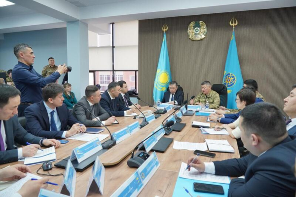 Подготовку к паводкам обсудили на внеплановом совещании в Акмолинской области Подготовку к паводкам обсудили на внеплановом совещании в Акмолинской области