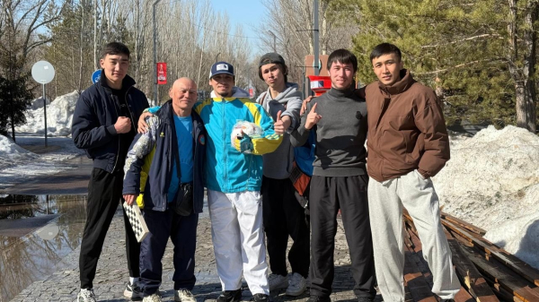 Вейпы уходят, спорт приходит: в Астане прошла оздоровительная акция