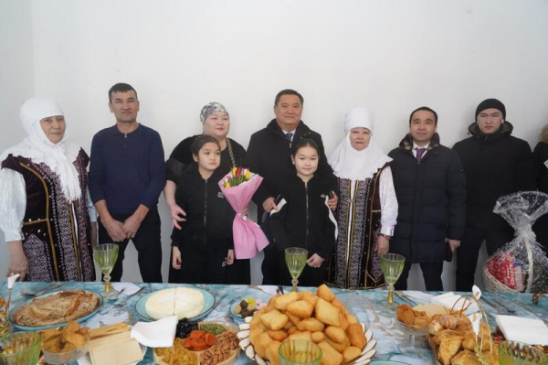 В г. Косшы вручены ключи от 40 квартир новосёлам