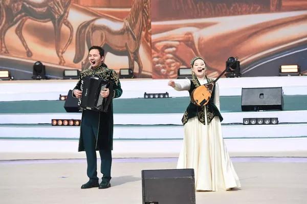 Праздничные гуляния в честь Наурыза проходят в Алматы