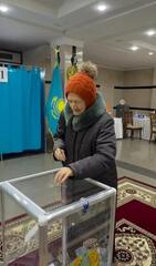 87-летняя жительница Кокшетау приняла участие в голосовании на референдуме