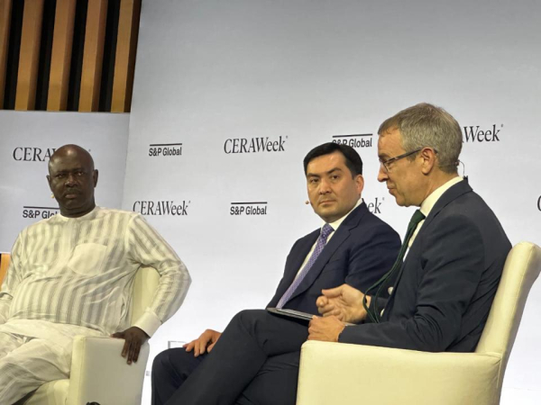 Как Казахстан укрепляет позиции на мировом нефтяном рынке Как Казахстан укрепляет позиции на мировом нефтяном рынке