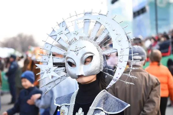 Праздничные гуляния в честь Наурыза проходят в Алматы