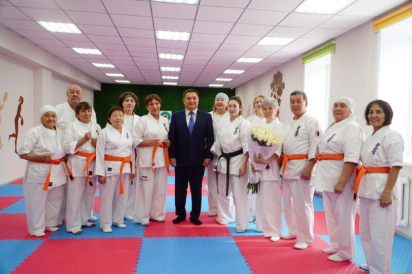 В Центре активного долголетия отметили 80-летие активистки Александры Каримжановой