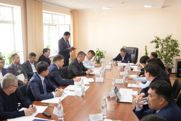 Каналы и скважины: подготовка к вегетации в Туркестане