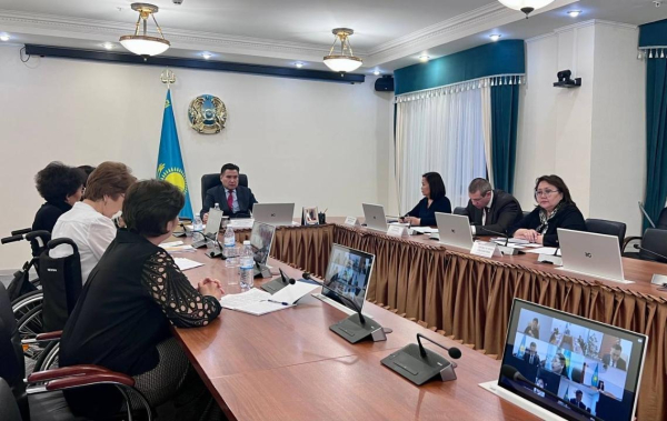 В Казахстане усиливают поддержку людей с инвалидностью