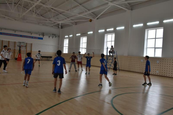 В Уиле открыли современный школьно-дошкольный комплекс