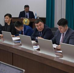 Аким области Асаин Байханов провел совещание по вопросам реализации проектов нового строительства, реконструкций и капитальных ремонтов