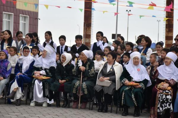 В Уиле открыли современный школьно-дошкольный комплекс