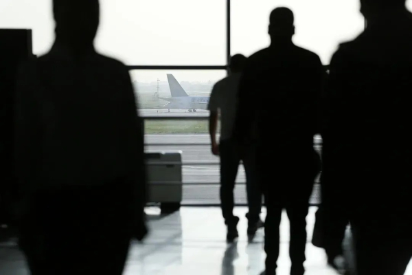 Рейсы из Ближнего Востока: в Казахстан вернулись сотни граждан Рейсы из Ближнего Востока: в Казахстан вернулись сотни граждан