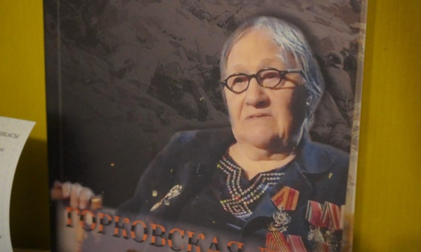 Весна благодарности: в Алматы поздравили женщин-ветеранов войны