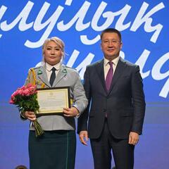 Женщин Павлодарской области наградили в канун 8 Марта