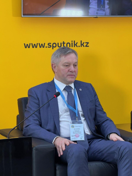 Наблюдатели из СНГ отметили высокую организацию референдума по Конституции Наблюдатели из СНГ отметили высокую организацию референдума по Конституции