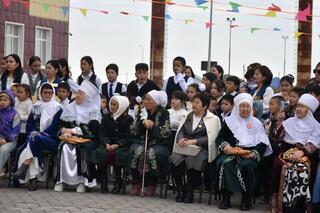 В Уиле открыли современный школьно-дошкольный комплекс