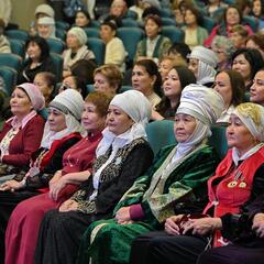 Женщин Павлодарской области наградили в канун 8 Марта