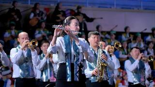 Кюй «Шернияз» и песня «Наурыз» прозвучали в исполнении 5 тысяч музыкантов в Астане Кюй «Шернияз» и песня «Наурыз» прозвучали в исполнении 5 тысяч музыкантов в Астане