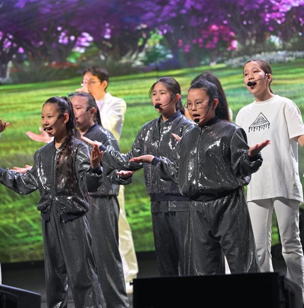 Женщин Павлодарской области наградили в канун 8 Марта