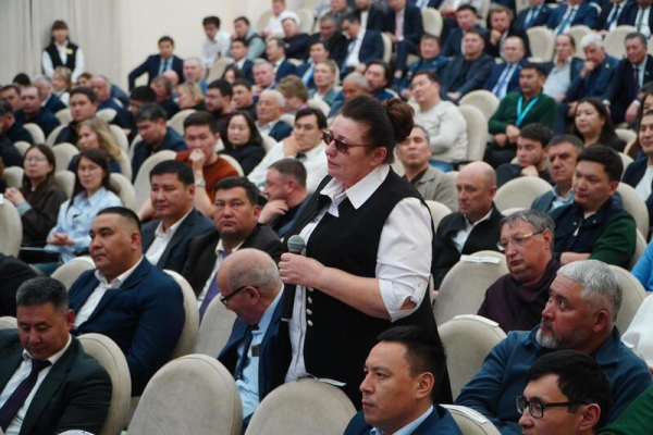 Готовность к посевной обсудили в Акмолинской области