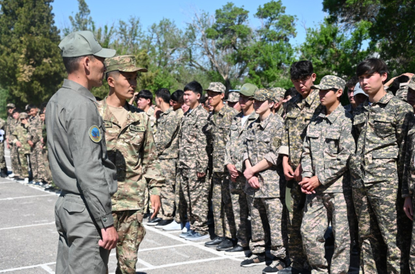 Армия &mdash; школа выносливости и дисциплины