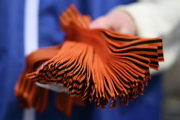 Дмитрий Киселев дал старт акции "Георгиевская ленточка"