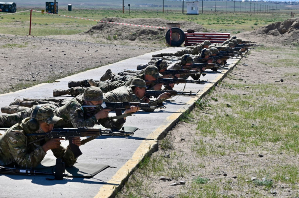 В Конаеве прошёл чемпионат по военно-прикладному пятиборью среди военнослужащих ДШВ