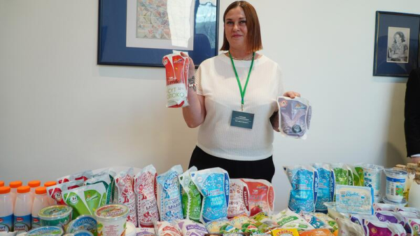 Серик Жумангарин обсудил с фермерами Акмолинской области развитие животноводства и переработки сельхозпродукции Серик Жумангарин обсудил с фермерами Акмолинской области развитие животноводства и переработки сельхозпродукции