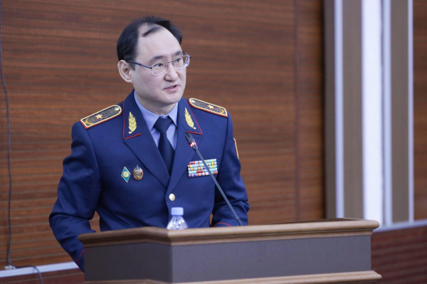 Львиная доля мошеннических звонков совершается через WhatsApp - Генпрокуратура Казахстана