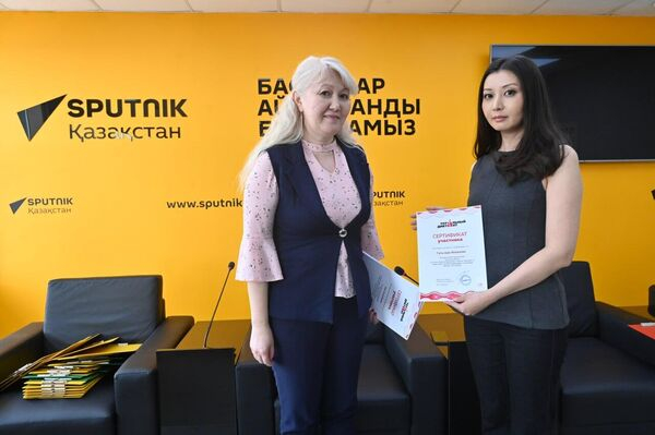 Тотальный диктант написали в Астане