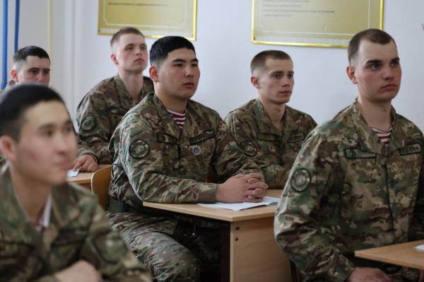 Нововведение в Национальной гвардии: лучшие солдаты получили звание младшего сержанта