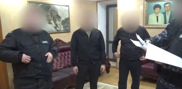 В Семее изъяли тонны нелегального спирта и тысячи бутылок