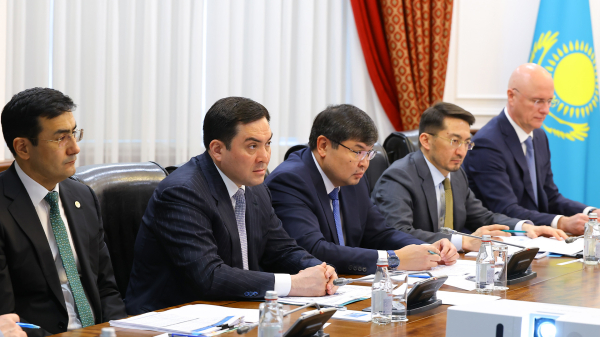 Транспорт Казахстана растет, но этого мало &mdash; позиция правительства