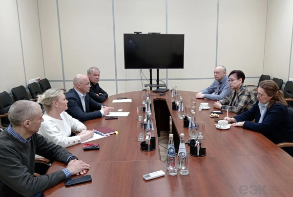 В ЕЭК обсудили упрощение процедур для трудовых мигрантов