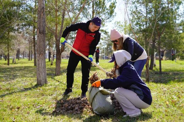 40 тысяч человек вышли на экологическую акцию в Астане