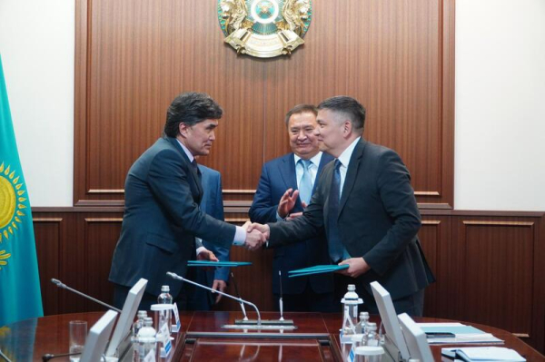 Заключен меморандум между акиматом Акмолинской области и холдингом «Aitas» о строительстве птицеплемрепродуктора Заключен меморандум между акиматом Акмолинской области и холдингом «Aitas» о строительстве птицеплемрепродуктора