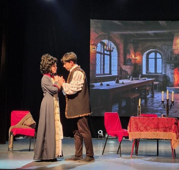 &laquo;Обыкновенное чудо&raquo;: школьники из Караганды завоевали Гран-при на Международном фестивале детских театров