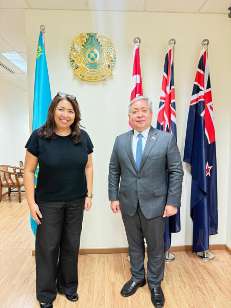 Казахстан привлекает Сингапур к крупным экономическим проектам