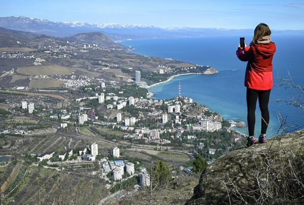 "Сердце" Арала, горбатые киты и леса Амазонки: фото к Международному дню Матери-Земли
