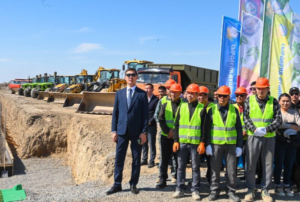 В Сырдарьинском районе начато строительство завода по глубокой переработке кукурузы В Сырдарьинском районе начато строительство завода по глубокой переработке кукурузы