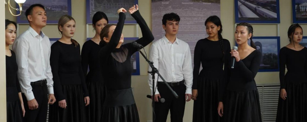 Региональная молодежная конференция российских соотечественников проходит в Астане