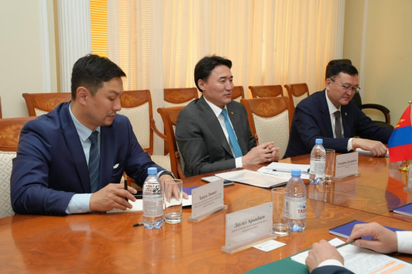Уголь, нефть и ВИЭ: о чём договорились Казахстан и Монголия