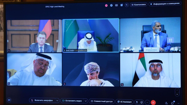 В мае страны ОПЕК+ увеличат добычу нефти