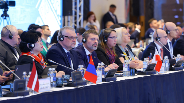 Железные дороги Казахстана: 35 млрд долларов инвестиций за 15 лет