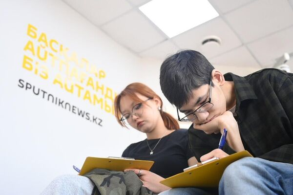 Тотальный диктант написали в Астане