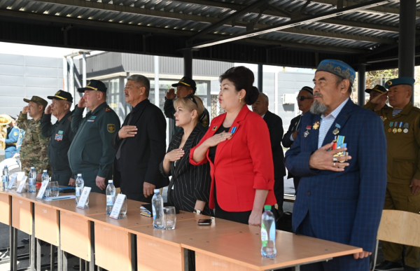 «Армия — школа жизни»: в Шымкенте проводили новобранцев «Армия — школа жизни»: в Шымкенте проводили новобранцев